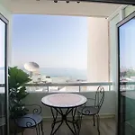Palmove Luxurious Beachfront 拉纳卡