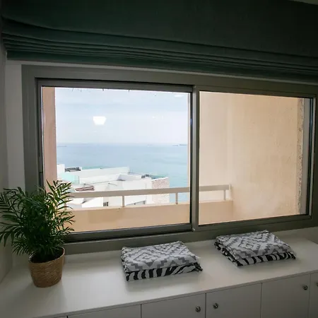 Apartament Palmove Luxurious Beachfront *