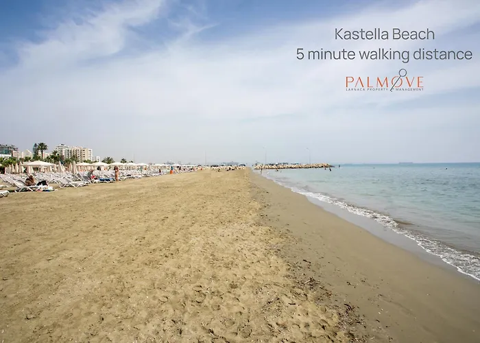Apartmán Palmove Luxurious Beachfront Larnaca