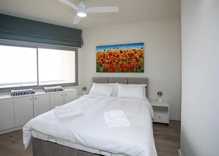 Apartamento Palmove Luxurious Beachfront Lárnaca