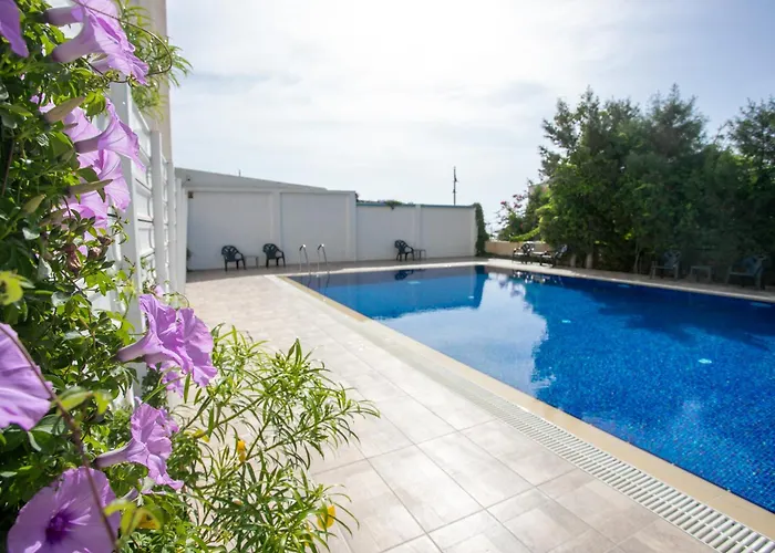 Palmove Luxurious Beachfront * 라르나카